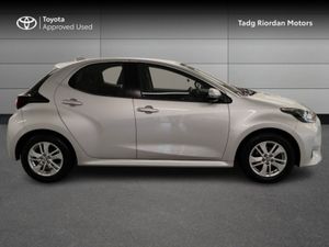 Toyota Yaris 1.0 Luna - Image 3