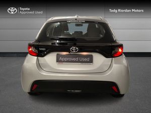 Toyota Yaris 1.0 Luna - Image 4