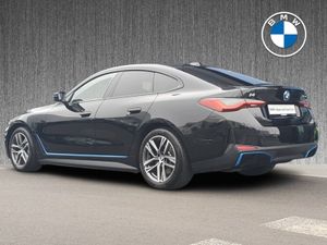 BMW i4 Edrive35 Sport - Image 3