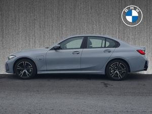 BMW 3 Series 330e M Sport - Image 3