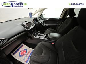 Ford S-Max 2.0 Tdci Zetec 7 Seater - Image 2