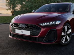Audi A5 Sedan 40tdi 204BHP Edition ONE S-line Wit - Image 3