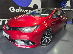 Toyota Auris Hybrid-full Leather-rear Camera-top - Image 2