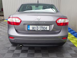 2014 Renault Fluence 1.5 DCI 110 EDC - Image 4