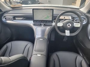 Smart #1  1 Hx11 Launch Edition Auto  (panoramic - Image 4