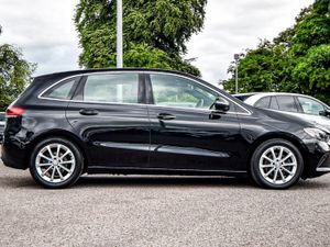Mercedes-Benz B-Class B200d Sport Executive Auto - Image 3