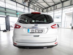 Ford S-Max 2.0 TDCI 120PS MANUAL 4DR ZETEC - Image 4