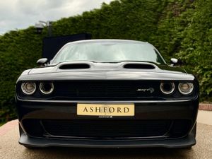 DODGE CHALLENGER HELLCAT 6.2 MANUAL 717BHP - Image 2