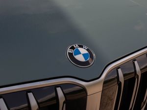 BMW X1 Sdrive18d Xline - Image 3
