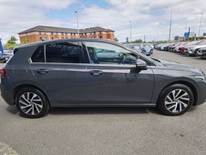 VOLKSWAGEN GOLF 1.4TSI STYLE DSG PHEV - Image 4