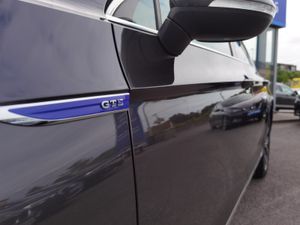 VOLKSWAGEN PASSAT 1.4 GTE DSG PHEV - Image 2