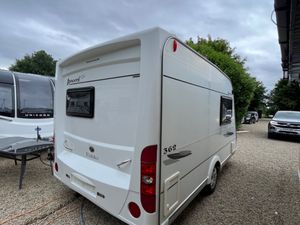 Superlight Elddis Avante 2 Berth Caravan - Image 3