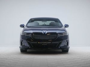 BMW 5 Series 530E M Sport - Image 2