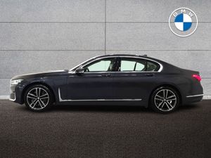 BMW 7 Series 745e Saloon - Image 4