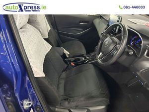 Toyota Corolla 1.8 Hybrid S Automatic  Reversing - Image 2