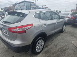 Nissan Qashqai 2015 - Image 4