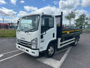 Isuzu 7.5 ton Tipper - Image 3