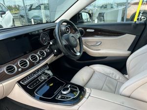 Mercedes-Benz E-Class 200 D Avantgarde 4DR 200D A - Image 3