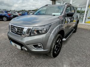 NISSAN NAVARA TEKNA DCI AUTO - Image 4