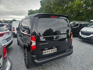 Peugeot Partner Professional L1 Bhdi - Image 4