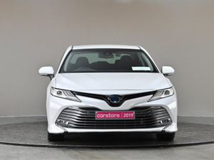 Toyota Camry 2.5 Hybrid  reverse Cam privacy Glas - Image 2