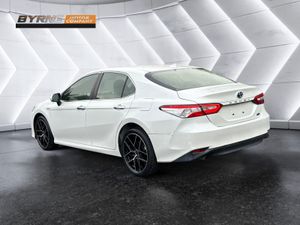 TOYOTA CAMRY 2.5 HYBRID AUTO, 2019 - Image 3