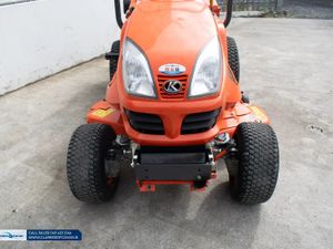 2023 Kubota GR2120 ride-on lawnmower - Image 2