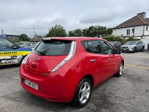 Nissan Leaf 2017 - Image 2