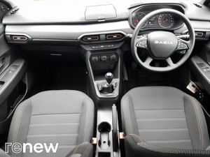 Dacia Sandero Stepway TCe 90 Stepway Essential - Image 2