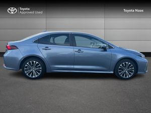 Toyota Corolla COROLLA LUNA SPORT SALOON - Image 3