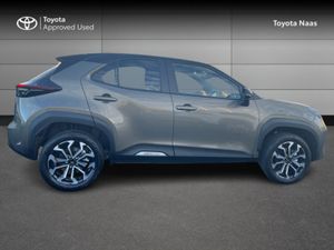 Toyota Yaris Cross YARIS CROSS L-SPORT MONO - Image 3