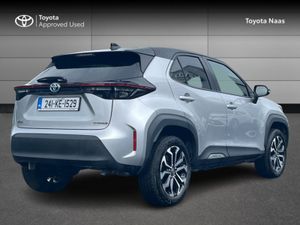 Toyota Yaris Cross YARIS CROSS LUNA SPORT - Image 2