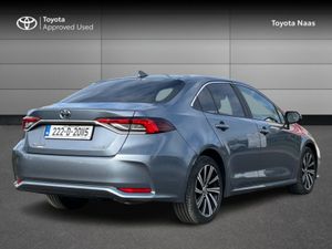 Toyota Corolla COROLLA SALOON SPORT - Image 2