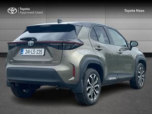 Toyota Yaris Cross YARIS CROSS LUNA SPORT - Image 2