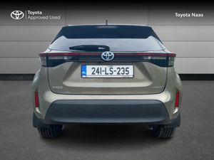 Toyota Yaris Cross YARIS CROSS LUNA SPORT - Image 4