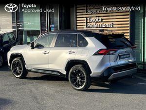Toyota RAV4 SPORT HYBRID // HEATED LEATHER SEATS / - Image 3