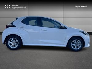 Toyota Yaris YARIS 1.5 HYBRID - Image 3
