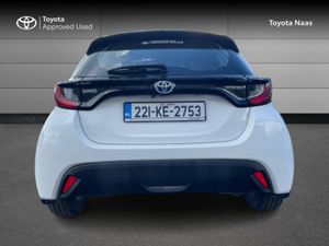 Toyota Yaris YARIS 1.5 HYBRID - Image 4