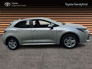 Toyota Corolla HYBRID LUNA HATCHBACK // REAR CAMER - Image 3