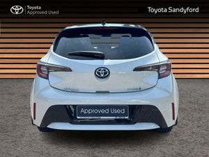 Toyota Corolla LUNA SPORT HATCHBACK // AIR CON // - Image 4