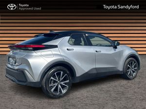 Toyota C-HR 2.0 PHEV HYBRID SPORT + // PANORAMIC R - Image 2