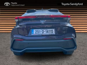 Toyota C-HR 2.0 PHEV HYBRID SPORT + // PANORAMIC R - Image 4