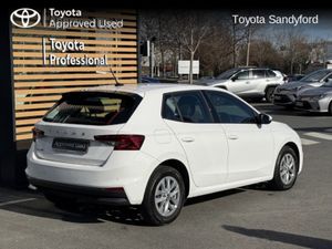 Skoda Fabia AMBITION 1.0 // AIR CON // BLUETOOTH / - Image 2