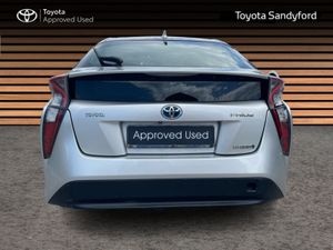 Toyota Prius HYBRID LUXURY AUTO // SAT-NAV // HEAT - Image 4