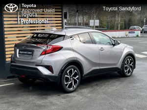 Toyota C-HR HYBRID SPORT // REAR CAMERA // BLUETOO - Image 2