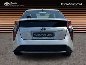 Toyota Prius HYBRID LUXURY AUTO // SAT-NAV // HEAT - Image 4