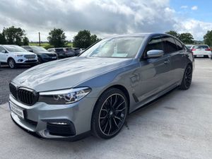 STUNNING 2019 BMW 530e M SPORT - Image 3