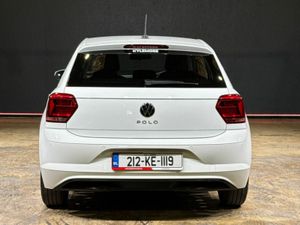 Volkswagen Polo MANUAL 1.0 TSI - UNITED EDITION PA - Image 4