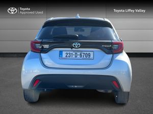 Toyota Yaris 1.5 LUNA SPORT 4DR AUTO - Image 4