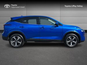 Nissan Qashqai QQ 1.3 HYB SV PREMIUM MY2 4DR - Image 3